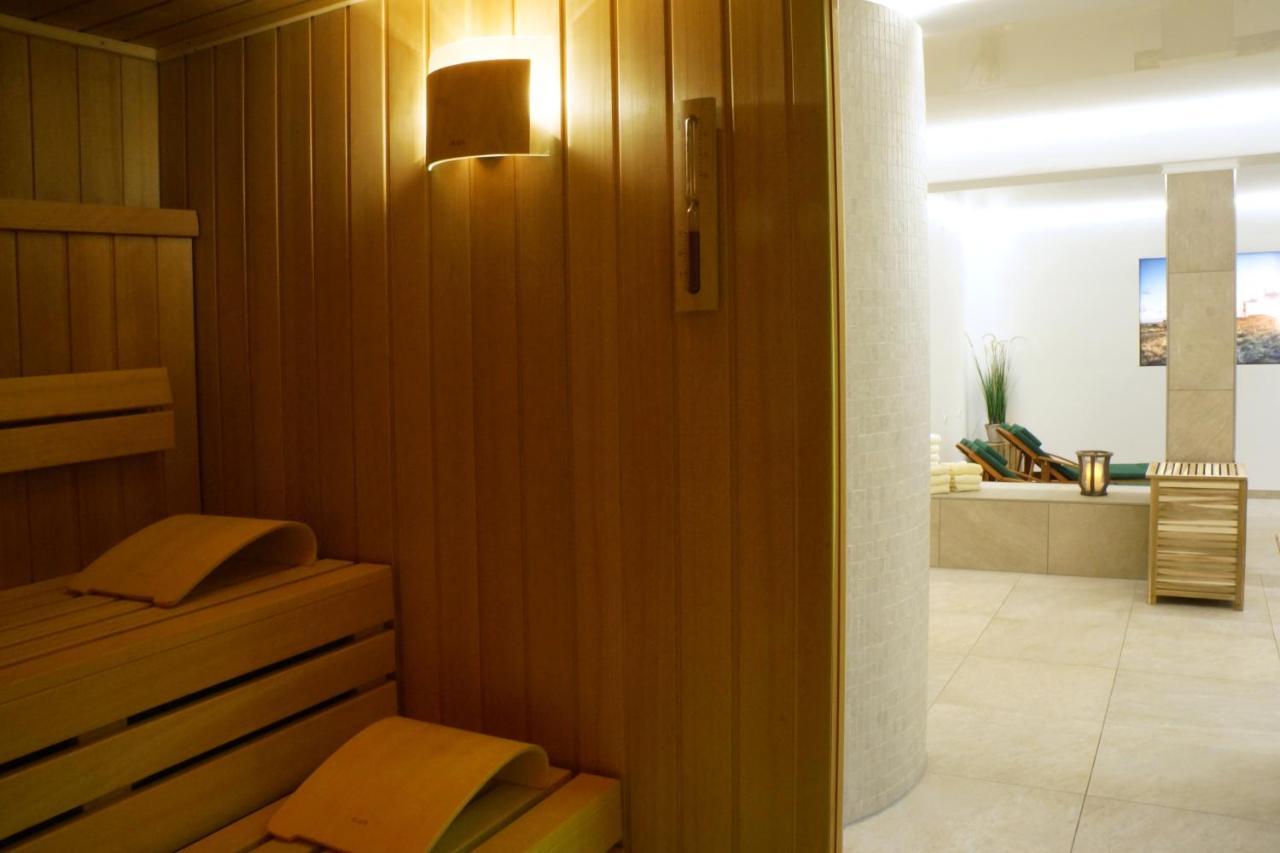 Hotel Am Suedwaeldchen Westerland Bagian luar foto