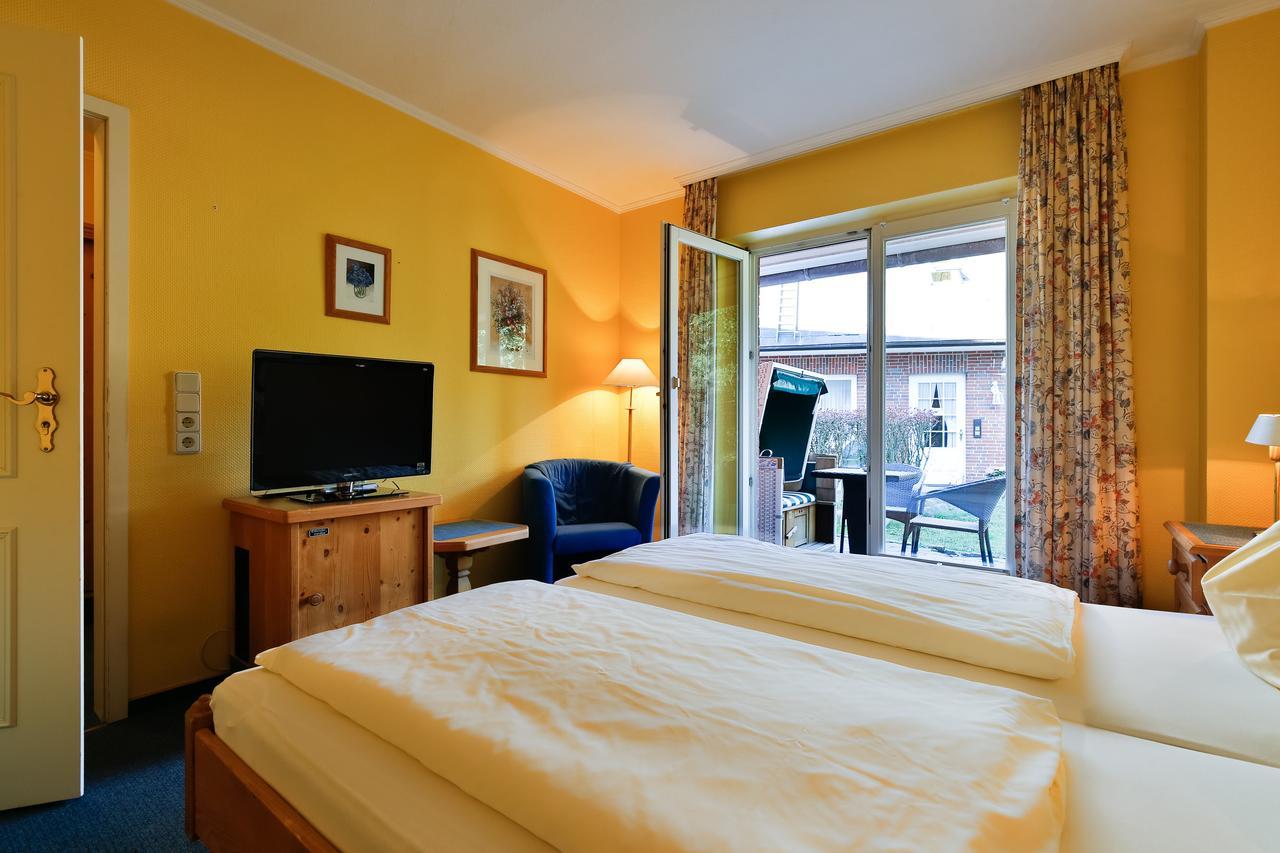Hotel Am Suedwaeldchen Westerland Bagian luar foto