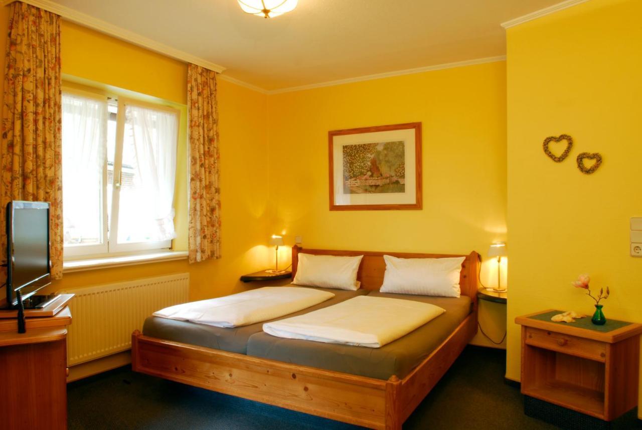 Hotel Am Suedwaeldchen Westerland Bagian luar foto