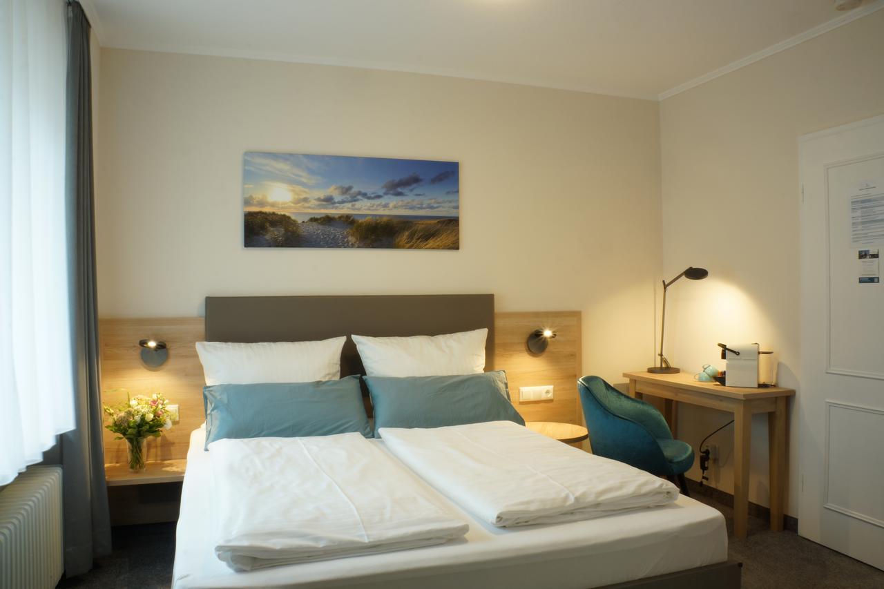 Hotel Am Suedwaeldchen Westerland Bagian luar foto